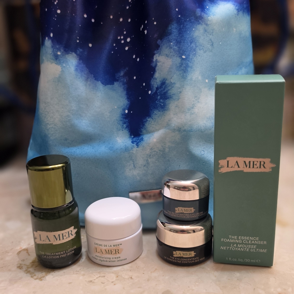 La Mer Skincare Bundle 5pc Luxe Sample + La Mer Bag